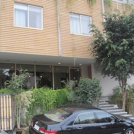 העיר בנגלור Shilton Residence מראה חיצוני תמונה