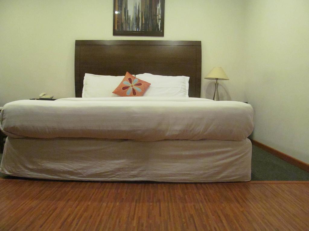 העיר בנגלור Shilton Residence מראה חיצוני תמונה