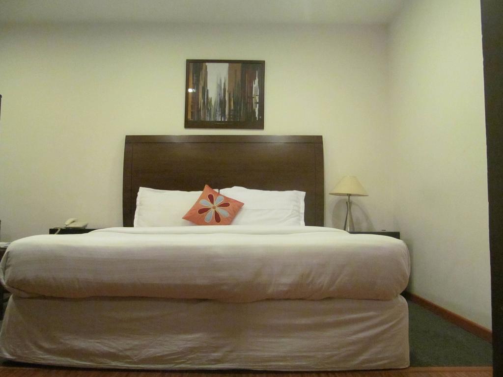 העיר בנגלור Shilton Residence חדר תמונה